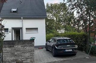 Doppelhaushälfte kaufen in 70825 Korntal-Münchingen, Korntal-Münchingen - Doppelhaushälfte mit Einliegerwohnung von Privat