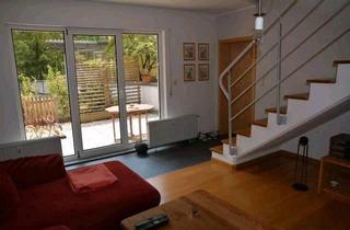 Wohnung kaufen in 08523 Plauen, Plauen - Hochwertige Maisonette-Wohnung mit Terrasse, Balkon & Tiefgarage