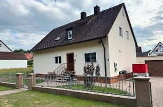 Einfamilienhaus kaufen in 91560 Heilsbronn, Heilsbronn - Familienidylle mit Pool und liebevoll gestaltetem Garten