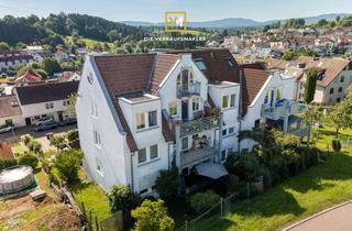 Wohnung kaufen in 73095 Albershausen, Maisonette-Eigentumswohnung mit Galerie, Carrara-Marmor und Weitblick