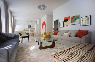 Wohnung kaufen in Wolliner Strasse, 10435 Mitte, Elegant and Spacious 4-Room Family Apartment with Two Balconies and Two Bathrooms