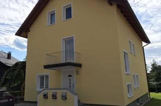 Wohnung mieten in Tannenstraße, 93192 Wald, Alltagstaugliche 2-Zimmer-Wohnung mit Balkon in Wald