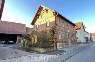 Mehrfamilienhaus kaufen in 97656 Oberelsbach, Mehrfamilienhaus mit Innenhof und Scheune