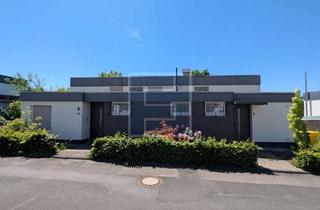 Haus kaufen in 57223 Kreuztal, Bungalow Doppelhaus mit besonderem Weitblick