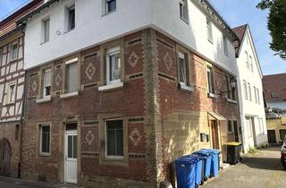 Wohnung kaufen in Schleglergasse, 74336 Brackenheim, Exklusive 3-Zimmer-Eigentumswohnung mit hochwertigem Studio & modernem Bad im Dachgeschoss