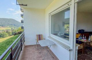 Wohnung kaufen in 72270 Baiersbronn, Wohnen, wo andere Urlaub machen – Charmante Erdgeschosswohnung mit Balkon in Baiersbronn