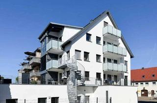 Wohnung mieten in 89233 Neu-Ulm, Im Zentrum von Neu-Ulm/Pfuhl neuwertige sonnige 2-Zi.-Wo. im 2. OG mit Südbalkon, Aufzug und TG