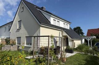 Haus kaufen in 49565 Bramsche, Spontane Belichtung? Reiheneckhaus, Effizienzhaus 85 mit Wärmepumpe in Bramsche-Engter, Besichtigung