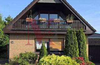 Einfamilienhaus kaufen in Schützenweg 10, 26446 Friedeburg, RESERVIERT - Großzügiges Einfamilienhaus mit Einliegerpotenzial und Garage in Friedeburg