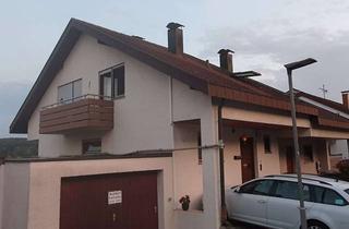 Haus mieten in Lenzweg, 72631 Aichtal, Doppelhaushälfte mit sechs Zimmern und EBK in Aichtal-Aich