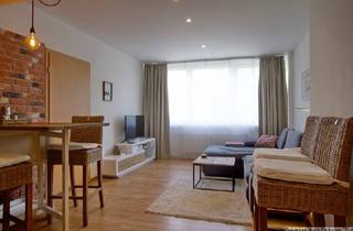 Wohnung mieten in 40217 Düsseldorf, Möblierte 2-Zimmer-Wohnung Nähe Medienhafen am Landtag und Rheinturm, Tiefgaragenparkplatz möglich