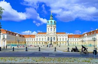 Wohnung kaufen in Otto-Suhr-Allee, 10585 Berlin, Modernes 1,5-Zimmer-Apartment am Schloss Charlottenburg mit Balkon und gehobener Ausstattung
