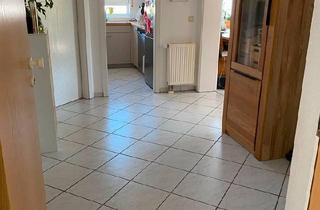 Wohnung kaufen in 74239 Hardthausen, Hardthausen am Kocher - Helle 3,5-Zimmer-Wohnung mit Süd-Balkon, Garten und Stellplätzen