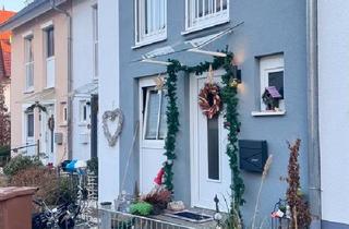 Haus kaufen in 90574 Roßtal, Roßtal - Haus in Rosstal mit Garage*