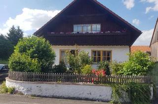 Haus kaufen in 96275 Marktzeuln, Marktzeuln - Charmantes Landhaus in ruhiger Dorflage