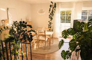 Wohnung kaufen in 61279 Grävenwiesbach, Grävenwiesbach - Wohnen wie im eigenen Haus - Maisonette mit Garten & Fernblick