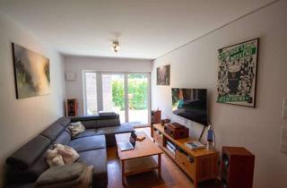 Wohnung kaufen in 83043 Bad Aibling, Moderne 2-Zimmer-Erdgeschosswohnung mit Terrasse, hochwertiger Einbauküche und TG-Stellplatz