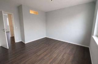 Wohnung kaufen in 12685 Marzahn, EINZIEHEN UND SICH WOHLFÜHLEN - GEPFLEGTE WOHNUNG MIT LOGGIA