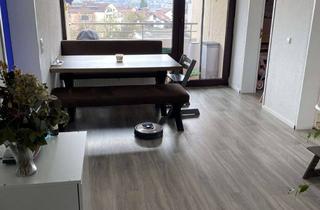 Wohnung mieten in 73776 Altbach, Helle und hochwertig renovierte 3,5-Zimmer-Wohnung mit Balkon, Einbauküche und Garage in Altbach