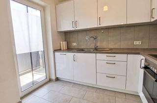 Wohnung mieten in Silberpappelweg 31, 71522 Backnang, Modernisierte 3-Zimmer-Wohnung im 1. OG mit top EBK, zwei Balkonen und Stellplatz in Backnang