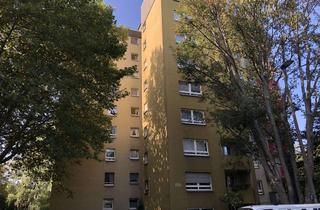 Wohnung mieten in Heuchelheimer Strasse 155, 61350 Bad Homburg, Schöne 4-Zimmer-Wohnung mit Balkon zu vermieten!
