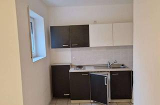 Wohnung mieten in 63619 Bad Orb, Schöne 1 Zimmer Wohnung mit Einbauküche und Stellplatz gleich davor .Eigener Eingang.