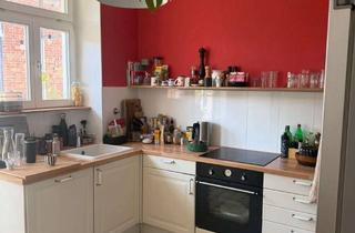 Wohnung mieten in Filderstraße 41, 70180 Süd, Sonnige 3-Zimmer-Altbauwohnung mit Balkon Nähe Marienplatz
