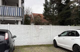 Garagen mieten in Ludwig-Nauth-Straße, 55128 Bretzenheim, Stellplatz an Straßenbahnhaltestelle