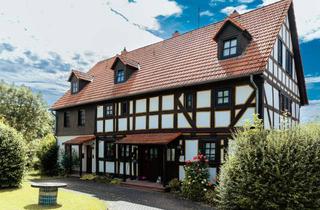 Haus kaufen in 36304 Alsfeld, Wohnanlage aus drei Reihenhäusern
