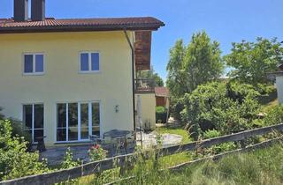 Haus kaufen in 83125 Eggstätt, Großzügiges Doppelhaus fußläufig zum Hartsee