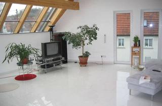Doppelhaushälfte kaufen in 72622 Nürtingen, Historischer Charme trifft modernes Wohngefühl! Helle Doppelhaushälfte mit Einliegerwohnung, Balkon