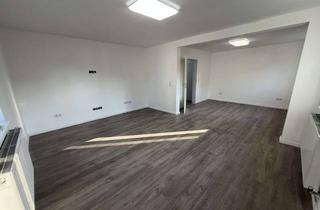 Haus mieten in Würzburger Straße, 97493 Bergrheinfeld, Gepflegte Doppelhaushälfte mit Garage, Werkstatt und Nebengebäude in Bergrheinfeld zu vermieten
