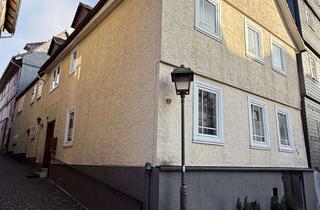 Haus mieten in Marktstraße 19, 35315 Homberg, Geräumiges 7-Zimmer Einfamilienhaus in Homberg (Ohm)