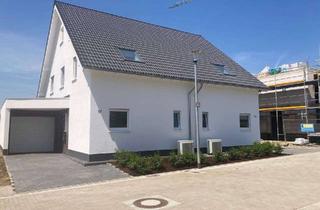 Haus mieten in Auf Dem Weihberg 17, 50189 Elsdorf, Viel Freiraum: Großzügiges Doppelhaus in Elsdorf