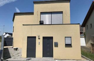 Wohnung mieten in Am Hamenberg, 76351 Linkenheim-Hochstetten, Lichtdurchflutete Terassenwohnung mit hohem Wohnkomfort im 2–Familienhaus