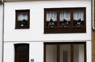 Wohnung mieten in 28195 Bahnhofsvorstadt, WOHNUNG MIT POTENZIAL | 2 Zimmer | Terrasse | EIGENRENOVIERUNG
