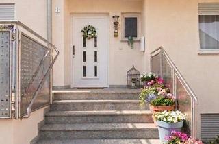 Wohnung mieten in 75179 Brötzingen, Exklusives Wohnen in Pforzheim-Maihälden: Lichtdurchflutete 3,5-Zimmer-Wohnung mit Garten, Terrasse