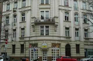 Wohnung mieten in Karlstraße 41, 65185 Wiesbaden, Moderne 2-Raum Dachgeschoss-Wohnung mit Einbauküche in Wiesbaden - absolut ruhig und zentral