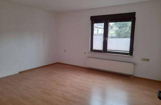 Wohnung mieten in 98574 Schmalkalden, Komfortable und altersgerechte Wohnung mit Aufzug und Garten in Schmalkalden