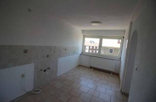 Wohnung mieten in Max-Reger-Straße, 95676 Wiesau, Wohnung mit 3 Zimmern und Balkon in Wiesau