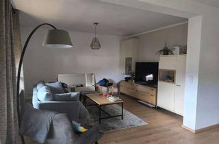 Wohnung mieten in 88690 Uhldingen-Mühlhofen, Modernisierte 2,5-Zimmer-Wohnung mit Balkon, Einbauküche & Stellplatz