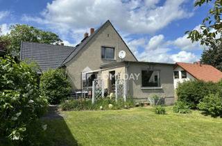 Einfamilienhaus kaufen in 17279 Lychen, Einfamilienhaus mit 5 Zimmern und weitläufigem Grundstück (Baureserve für 2 Einfamilienhäuser)