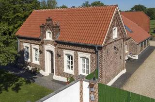 Bauernhaus kaufen in 47802 Traar, PROVISIONSFREI * Historischer Charme & Neubaukomfort * A+ Effizienz * Bauernhaus in Hofanlage