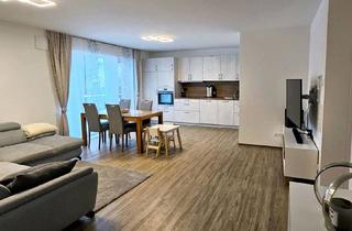 Wohnung kaufen in 92237 Sulzbach-Rosenberg, Gemütliche 4-Zimmer-Wohnung im Erdgeschoss - mit Balkon und Garten in Sulzbach-Rosenberg