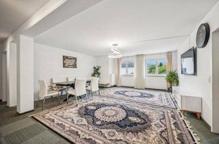 Wohnung kaufen in 83098 Brannenburg, Achtung ! Große Wohnung mit 2 Südbalkonen und Bergblick, evtl. im Paket mit Gewerbeeinheit im EG