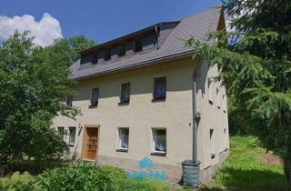 Einfamilienhaus kaufen in 08289 Schneeberg, Ein Zuhause mit Herz & Potenzial in der Bergstadt Schneeberg: Teilsaniert und bereit für Ihre Ideen!