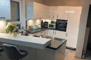 Haus kaufen in 57334 Bad Laasphe, Bad Laasphe - Doppelhaus links zu verkaufen