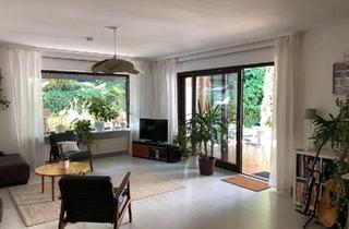 Haus kaufen in 63073 Offenbach, Offenbach am Main - Wunderschönes Haus 345 qm zwei Wohnungen Waldrand OF Bieber