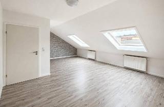 Wohnung kaufen in 76437 Rastatt, Rastatt - 2-Zimmer-DG-Wohnung in Rastatt nahe Daimler | Stellplatz, Keller