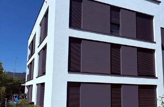 Wohnung kaufen in 72793 Pfullingen, Pfullingen - 4-Zimmer-Terrassenwohnung mit Garten